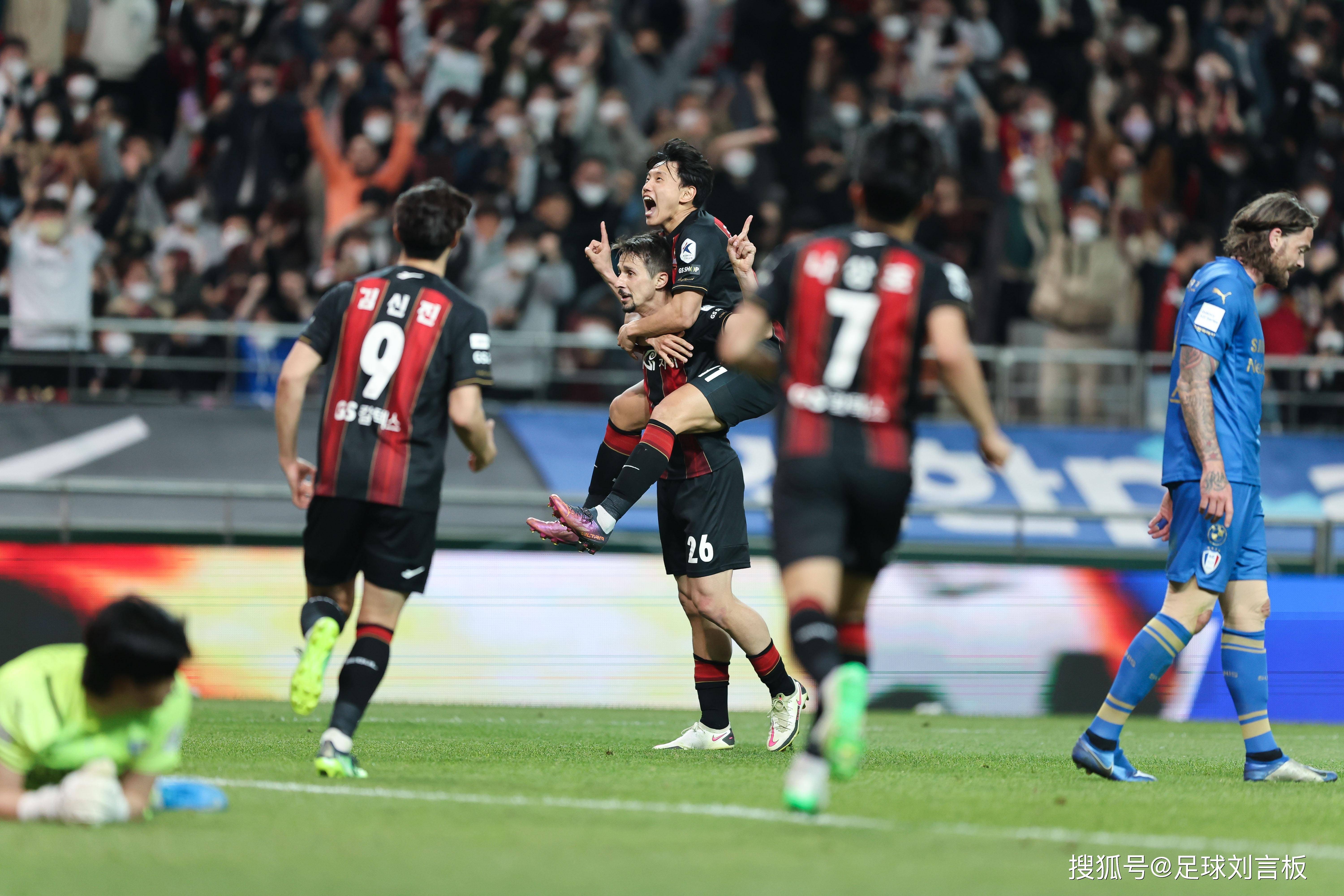 爱游戏官网入口-包含此时胜负悬念丛生，双方难解难分的词条