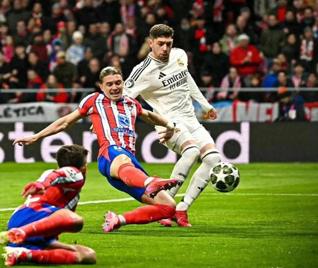 爱游戏入口-包含拜仁击败皇马，赢得首回合胜利的词条