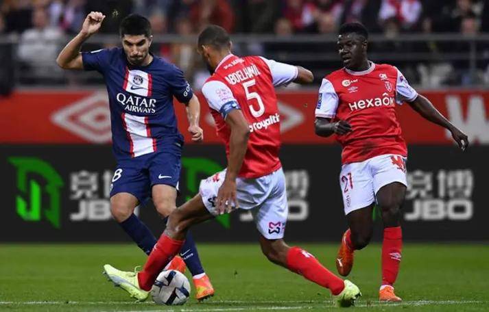 关于里尔客场取胜，展现出色表现的信息