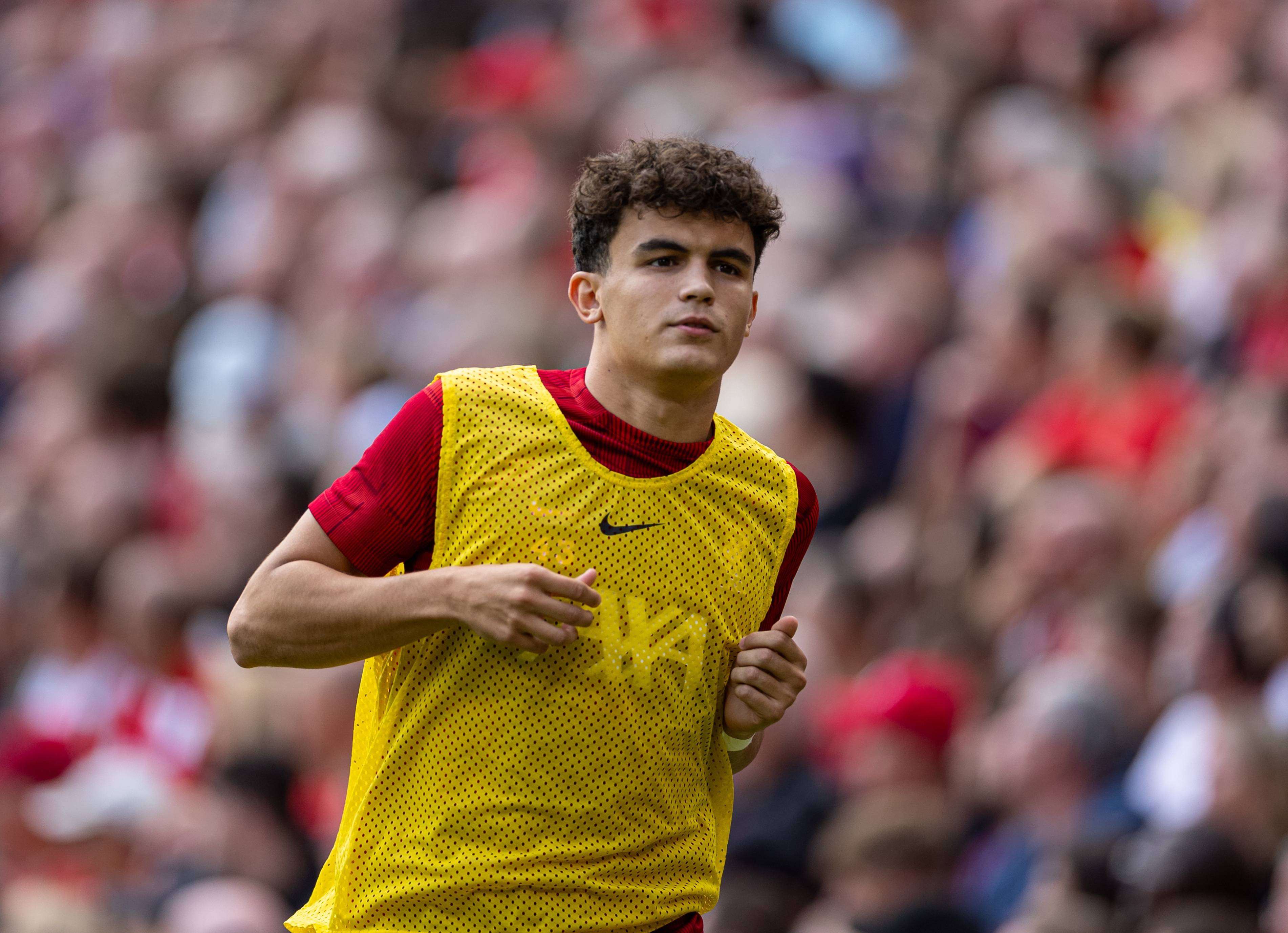 包含布宜诺斯艾利斯独立新星爆发,挑战利物浦防线坚固的词条 包含布宜诺斯艾利斯独立新星爆发,挑战利物浦防线坚固的词条