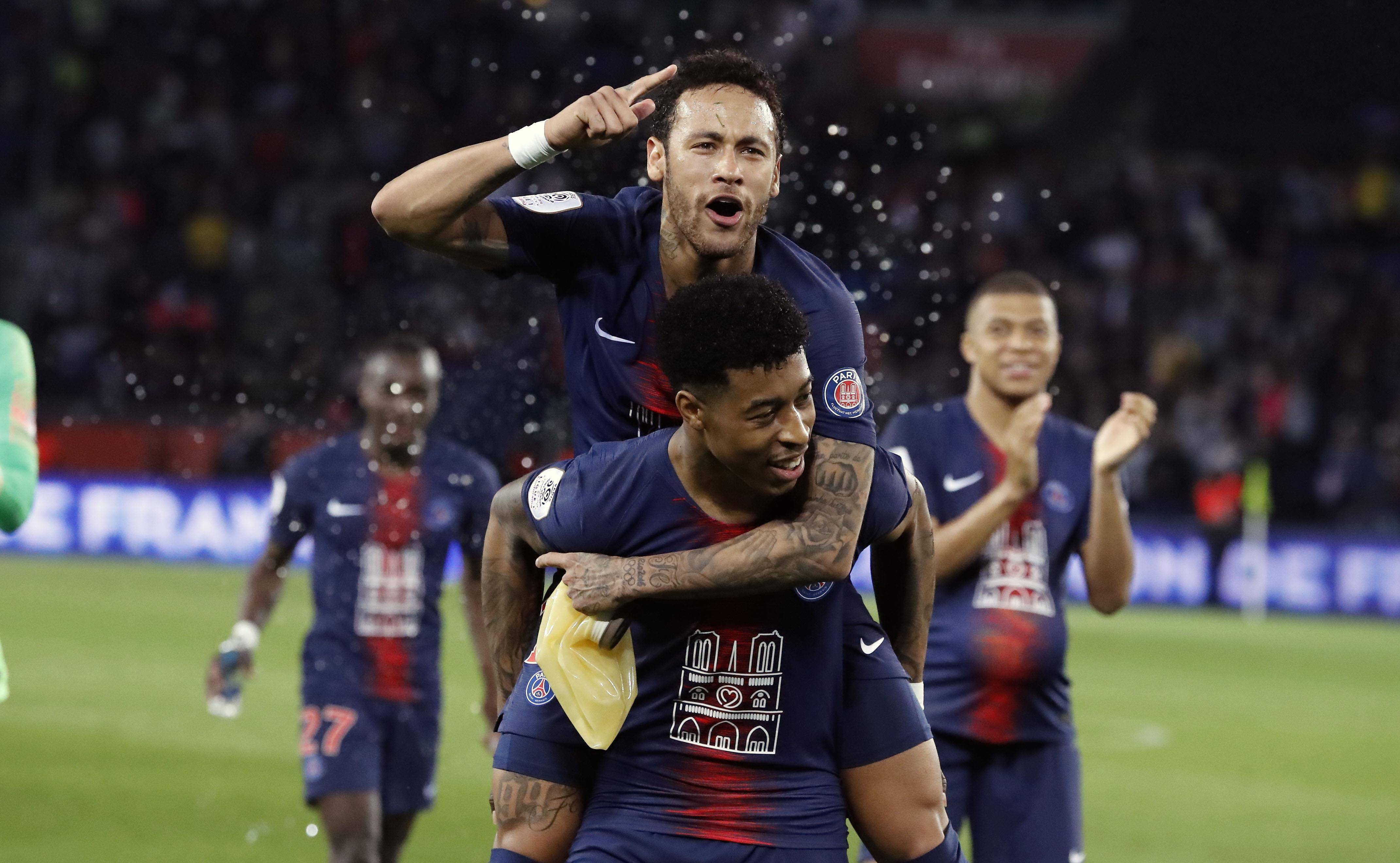 包含南特取得连胜,稳固法甲中游位置的词条 包含南特取得连胜,稳固法甲中游位置的词条