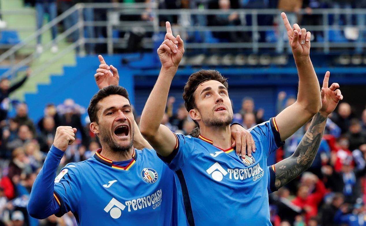 爱游戏在线-关于沃特福德伤员复出，主场击败对手，保级形势转好的信息