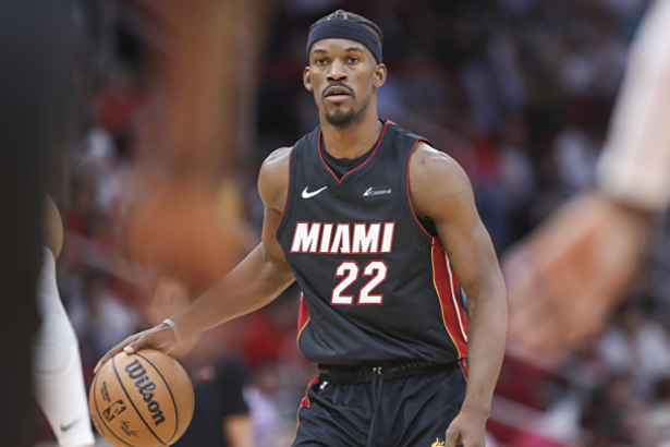 罗马前锋状态神勇,稳坐射手榜首的简单介绍 罗马前锋状态神勇,稳坐射手榜首的简单介绍