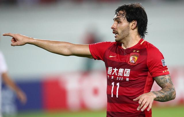 包含恒大客场战平权健,保持不败,积分领先的词条 包含恒大客场战平权健,保持不败,积分领先的词条