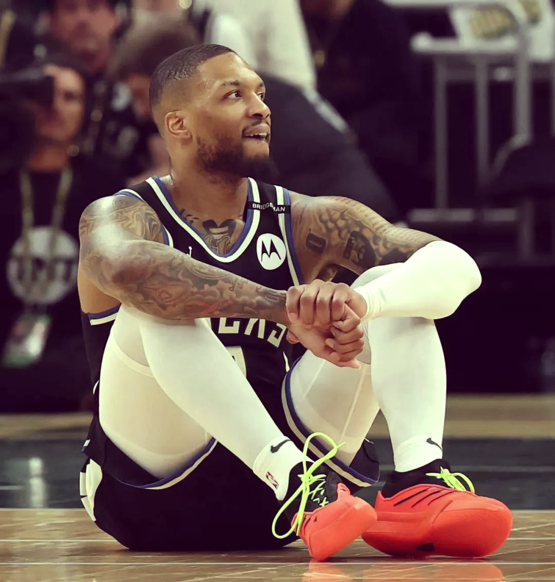 关于雄鹿全队伤停情况不容乐观,备战面临考验的信息 关于雄鹿全队伤停情况不容乐观,备战面临考验的信息