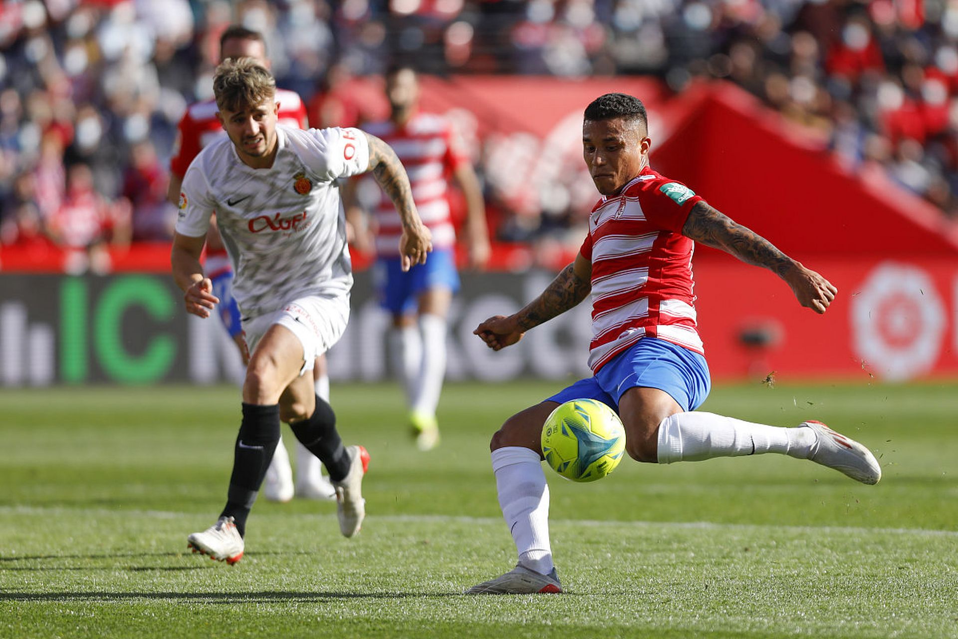 爱游戏网页版入口-格拉纳达客场大胜，积分排名有所提升的简单介绍