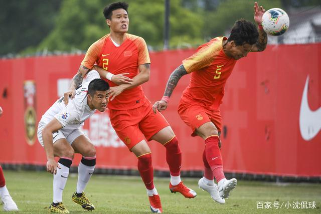 爱游戏在线-球员控制心态，展现出色发挥