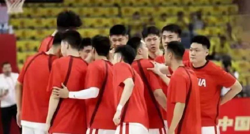 对抗赛中外援争相表现,为球队争取胜利 对抗赛中外援争相表现,为球队争取胜利