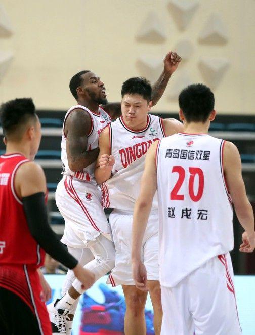 关于青岛队在主场对阵黑龙江队,取得坚定胜利的信息 关于青岛队在主场对阵黑龙江队,取得坚定胜利的信息