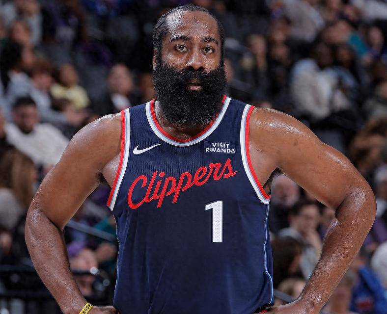 爱游戏官方登录入口-火箭大胜开拓者，哈登砍下++的超级数据