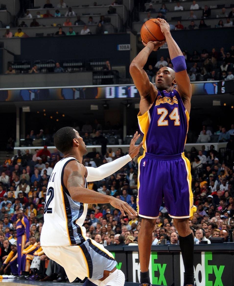 包含全美篮球联赛最新花边新闻,引来关注的词条 包含全美篮球联赛最新花边新闻,引来关注的词条