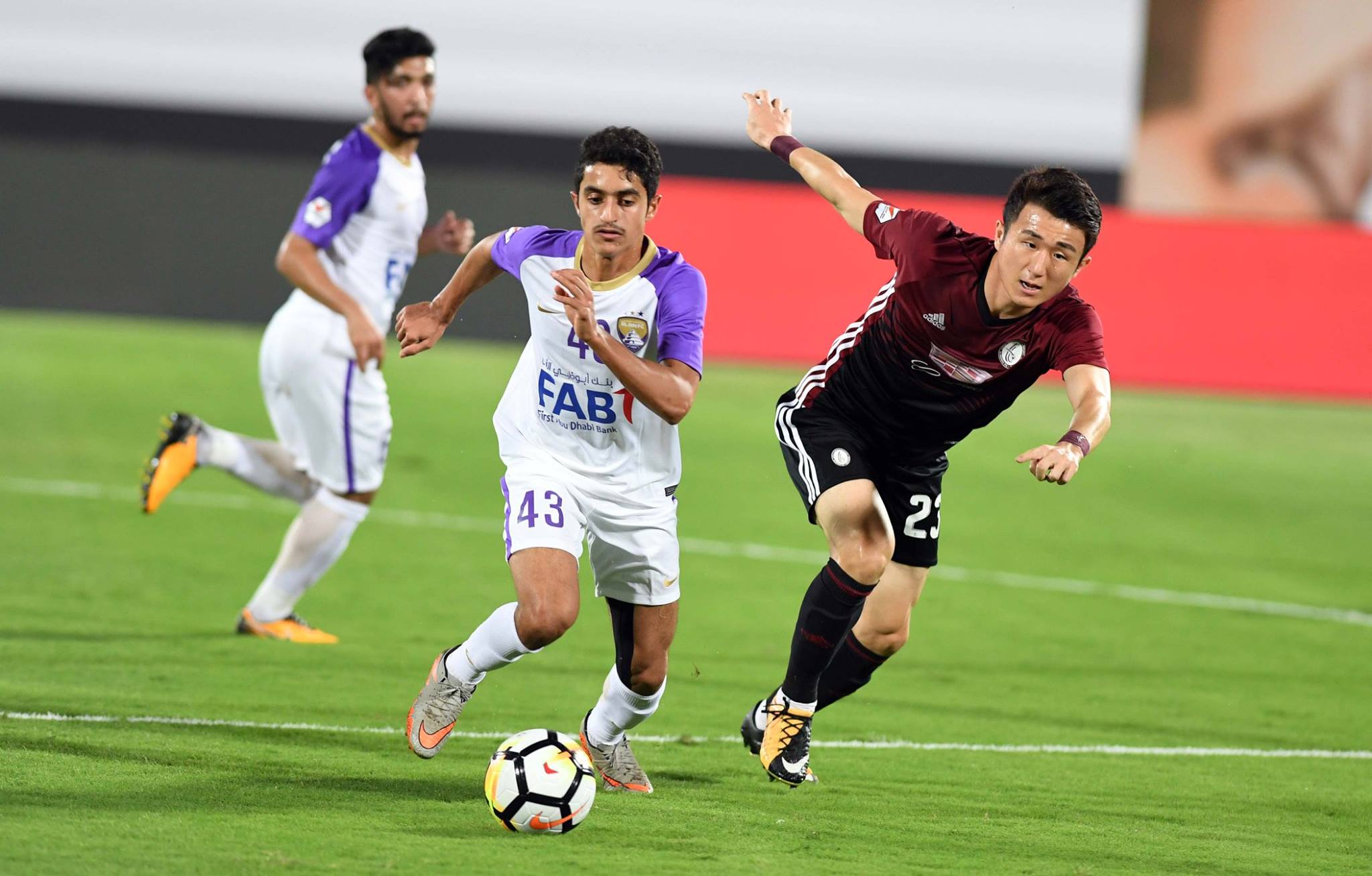 爱游戏-包含中东劲旅奏凯胜利，向领军之路进发的词条