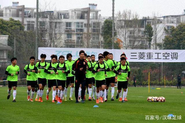 关于东西部联赛交手，精彩对抗引无数球迷观看的信息