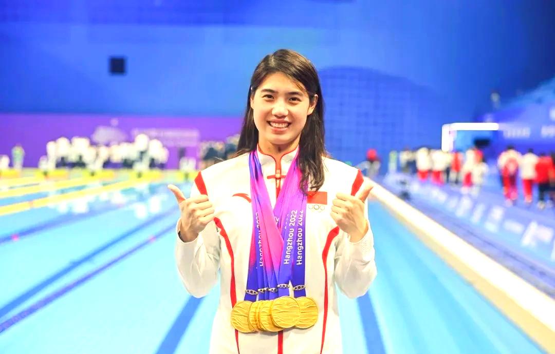 中国女足选手斩获赛场MVP 中国女足选手斩获赛场MVP